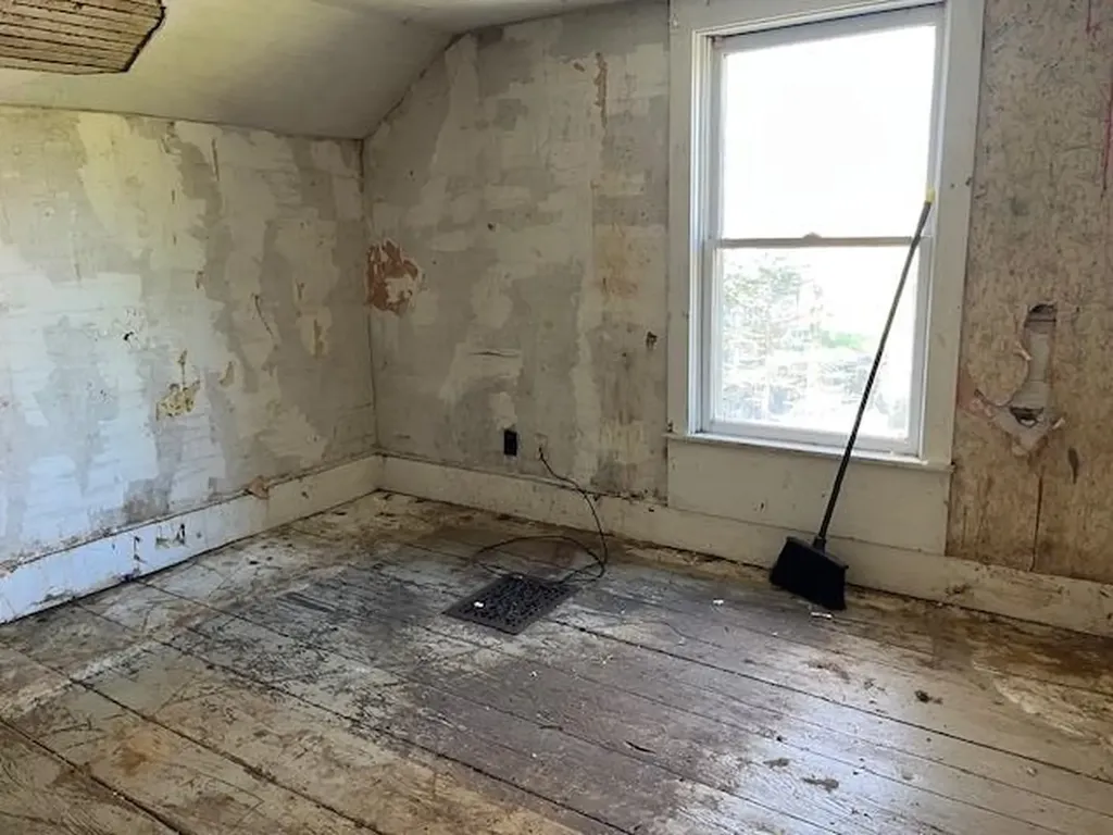 53-59 Raiches Cross Road Danby VT 05739