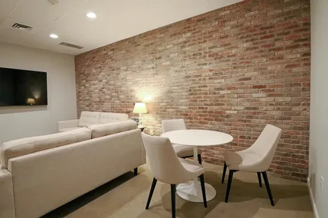 8, 9, 10 Vaughan Portsmouth NH 03801