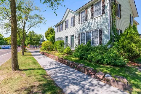 30-32 Sherman Street Burlington VT 05401
