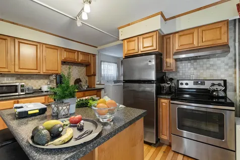 30-32 Sherman Street Burlington VT 05401