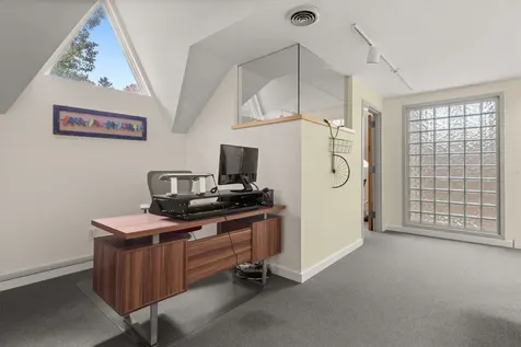 166 South Main Street Stowe VT 05672