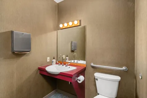 166 South Main Street Stowe VT 05672