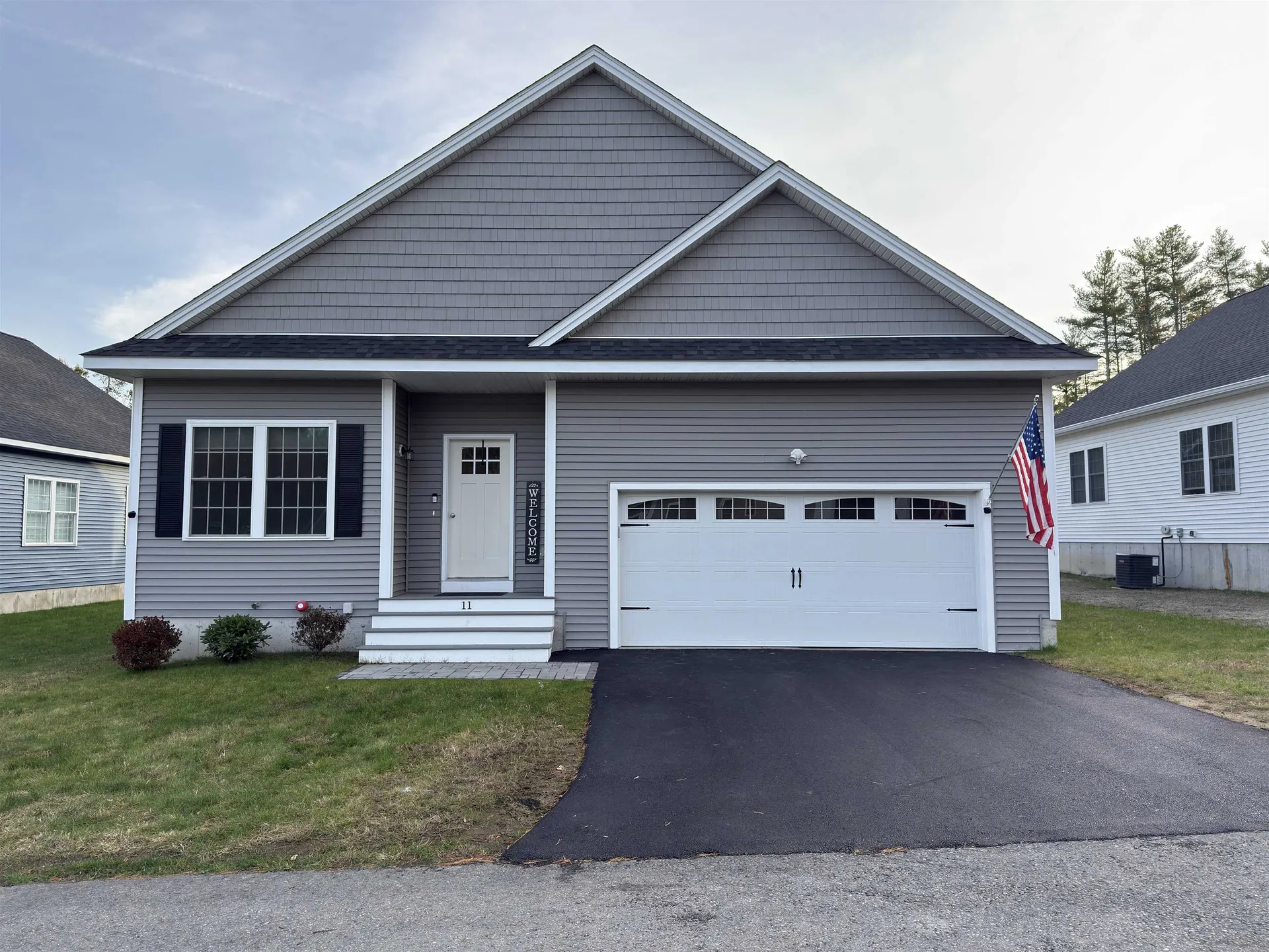 11 Venus Way Pelham NH 03076