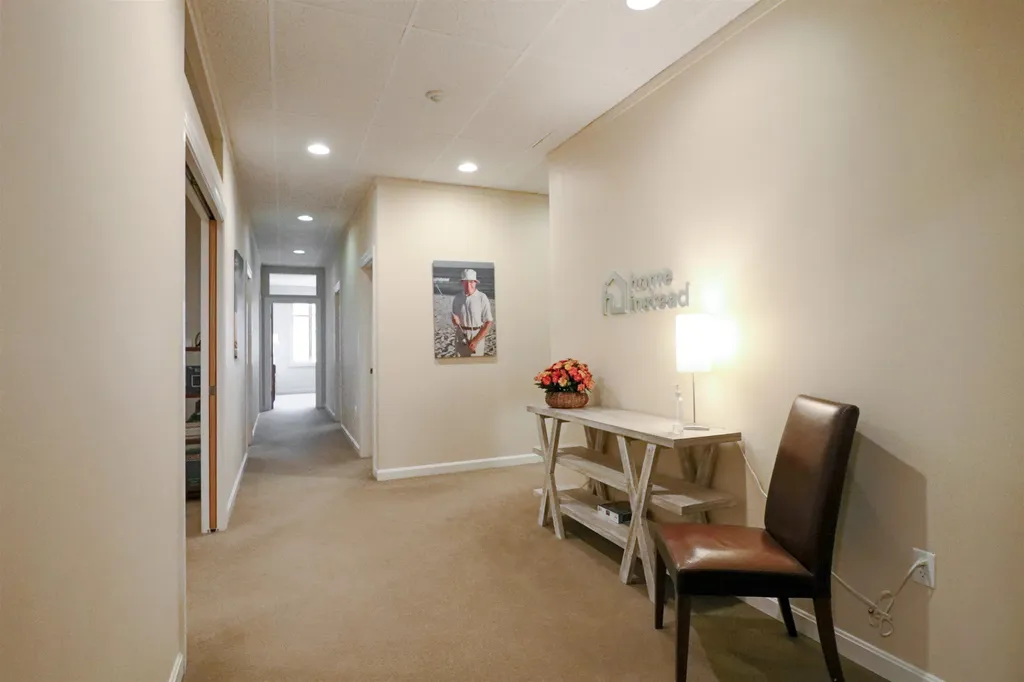 10 Vaughan Portsmouth NH 03801