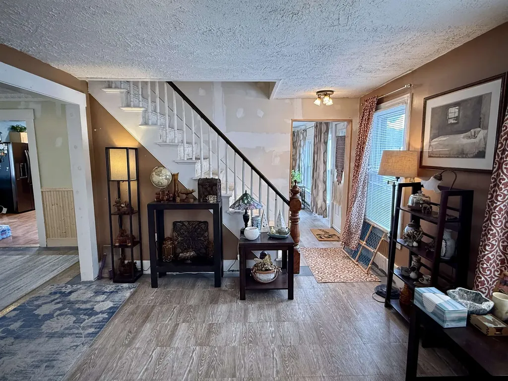 84 Spring Street Laconia NH 03246