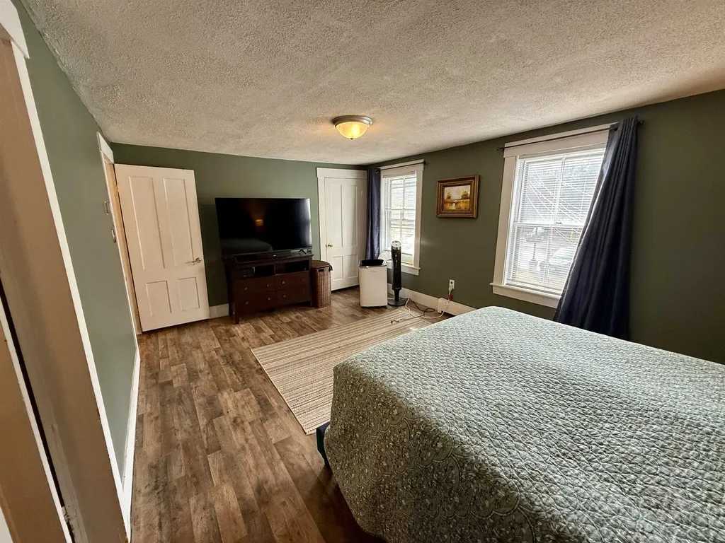 84 Spring Street Laconia NH 03246