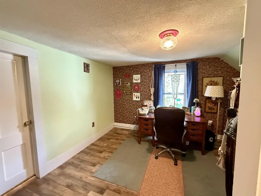 84 Spring Street Laconia NH 03246