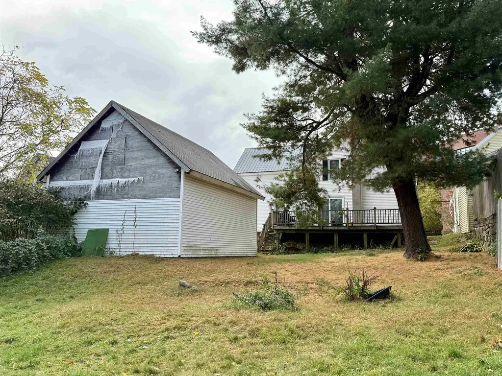 84 Spring Street Laconia NH 03246