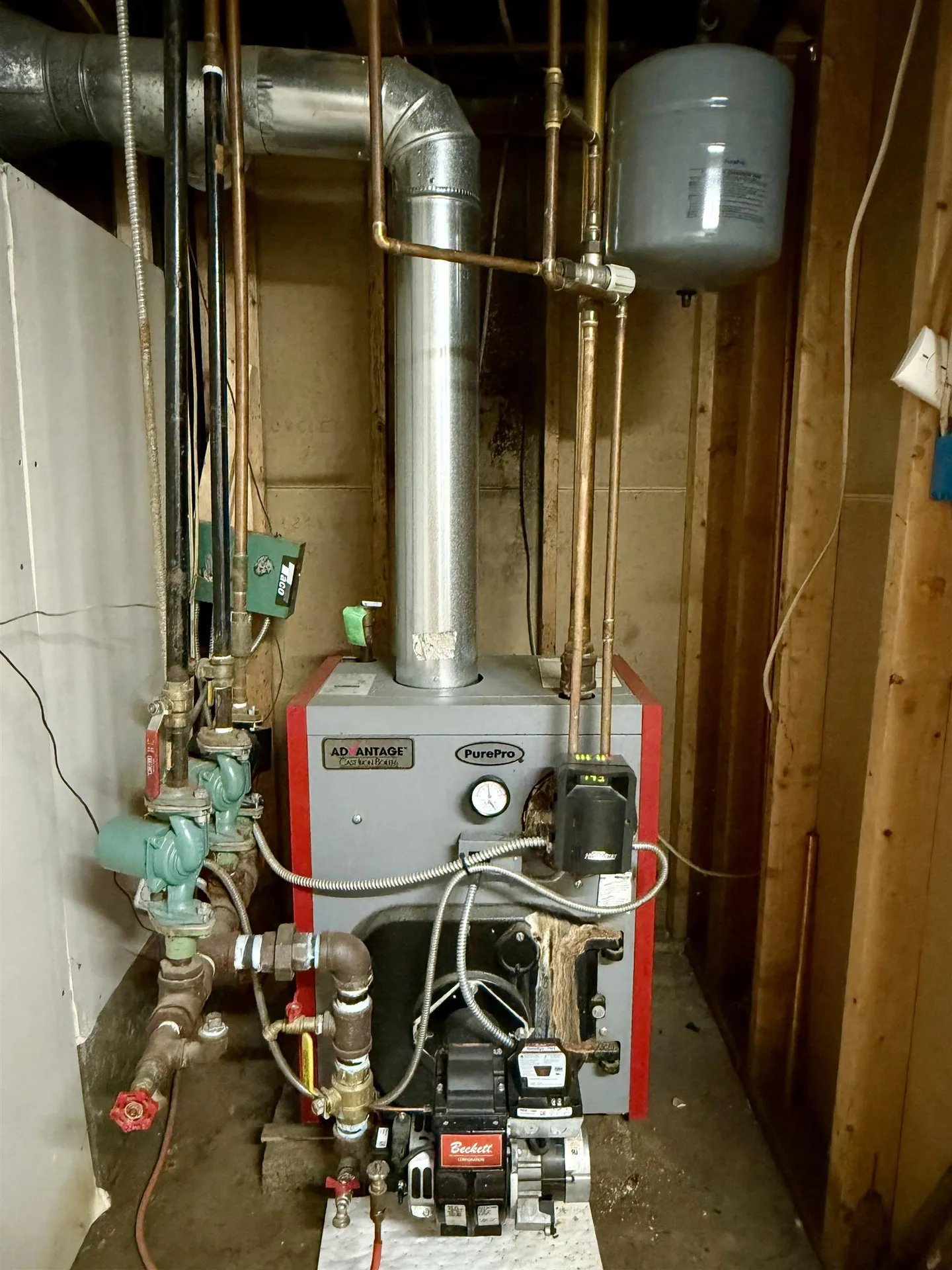 84 Spring Street Laconia NH 03246