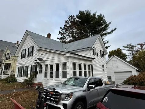 84 Spring Street Laconia NH 03246