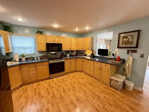 84 Spring Street Laconia NH 03246