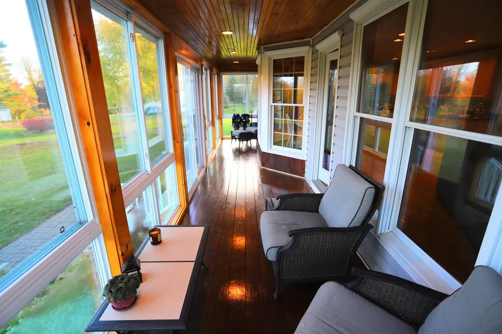 36 Tomahawk Path Derby VT 05829