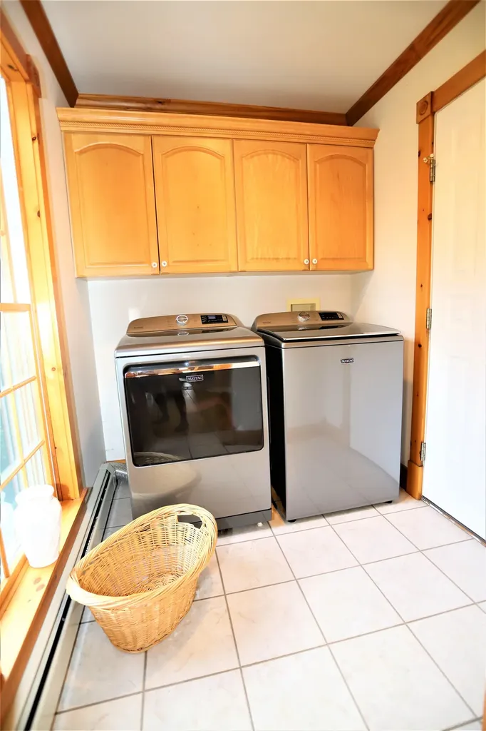 36 Tomahawk Path Derby VT 05829