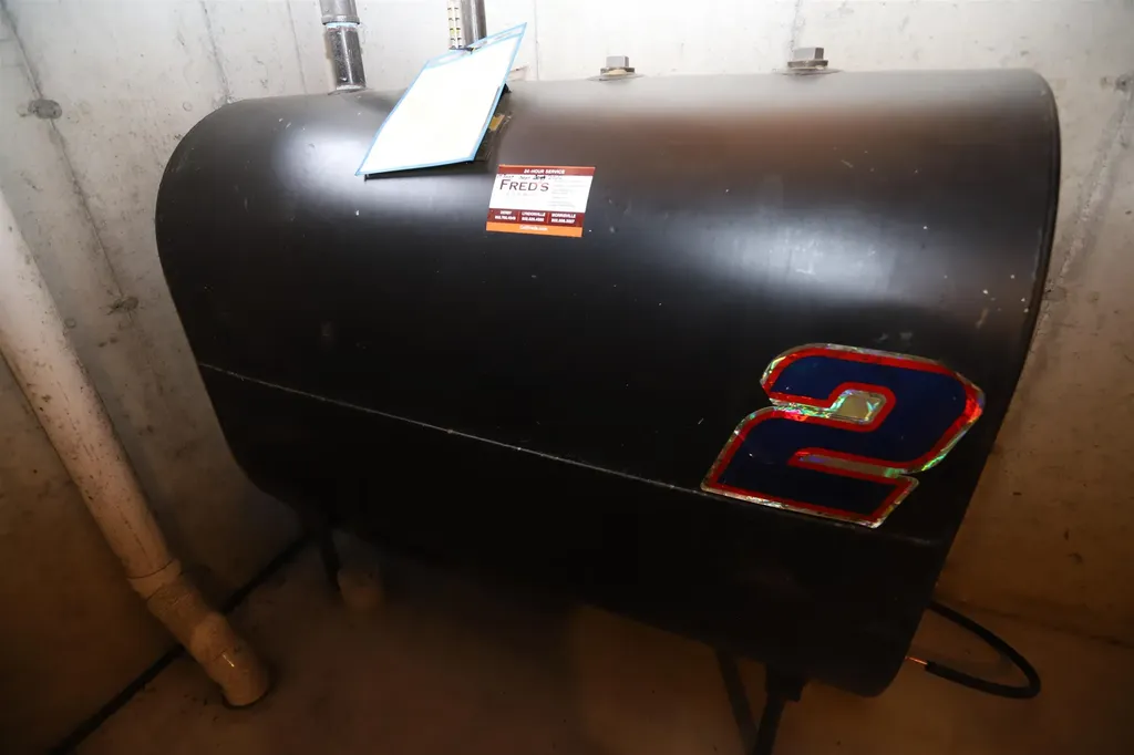 36 Tomahawk Path Derby VT 05829