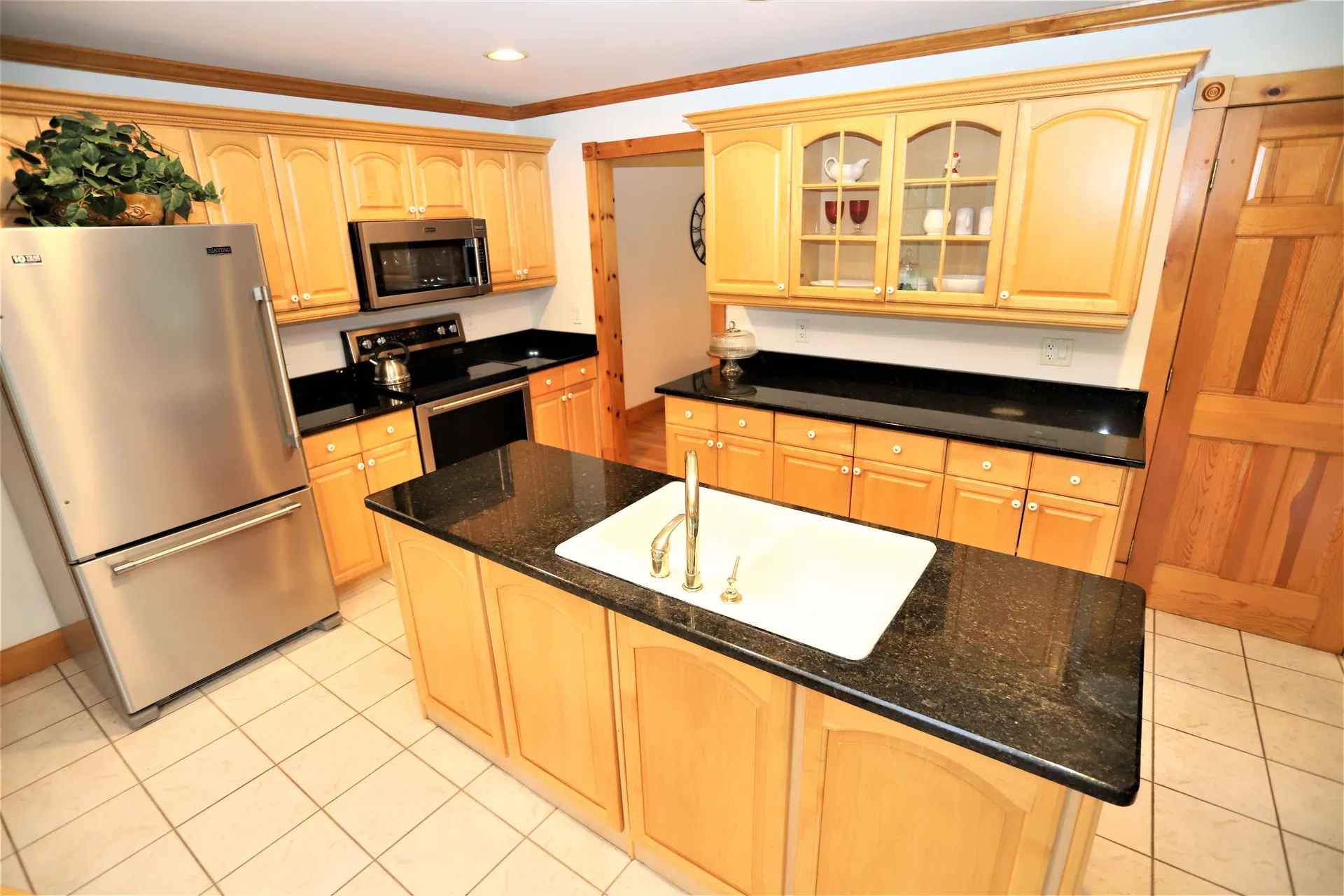 36 Tomahawk Path Derby VT 05829