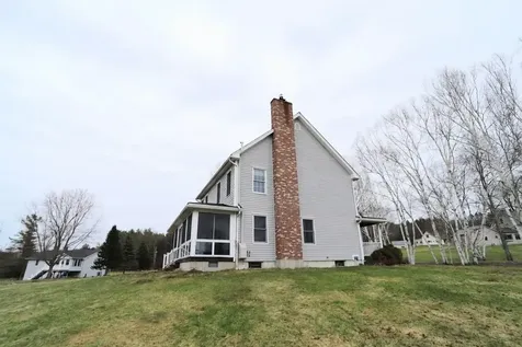 36 Tomahawk Path Derby VT 05829