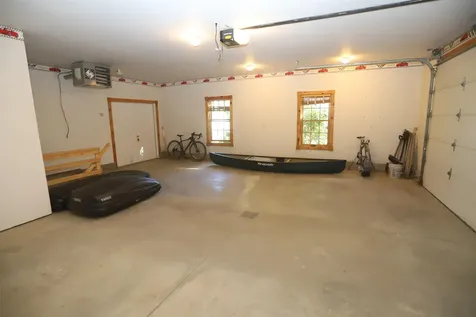 36 Tomahawk Path Derby VT 05829