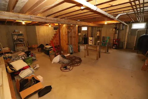 36 Tomahawk Path Derby VT 05829