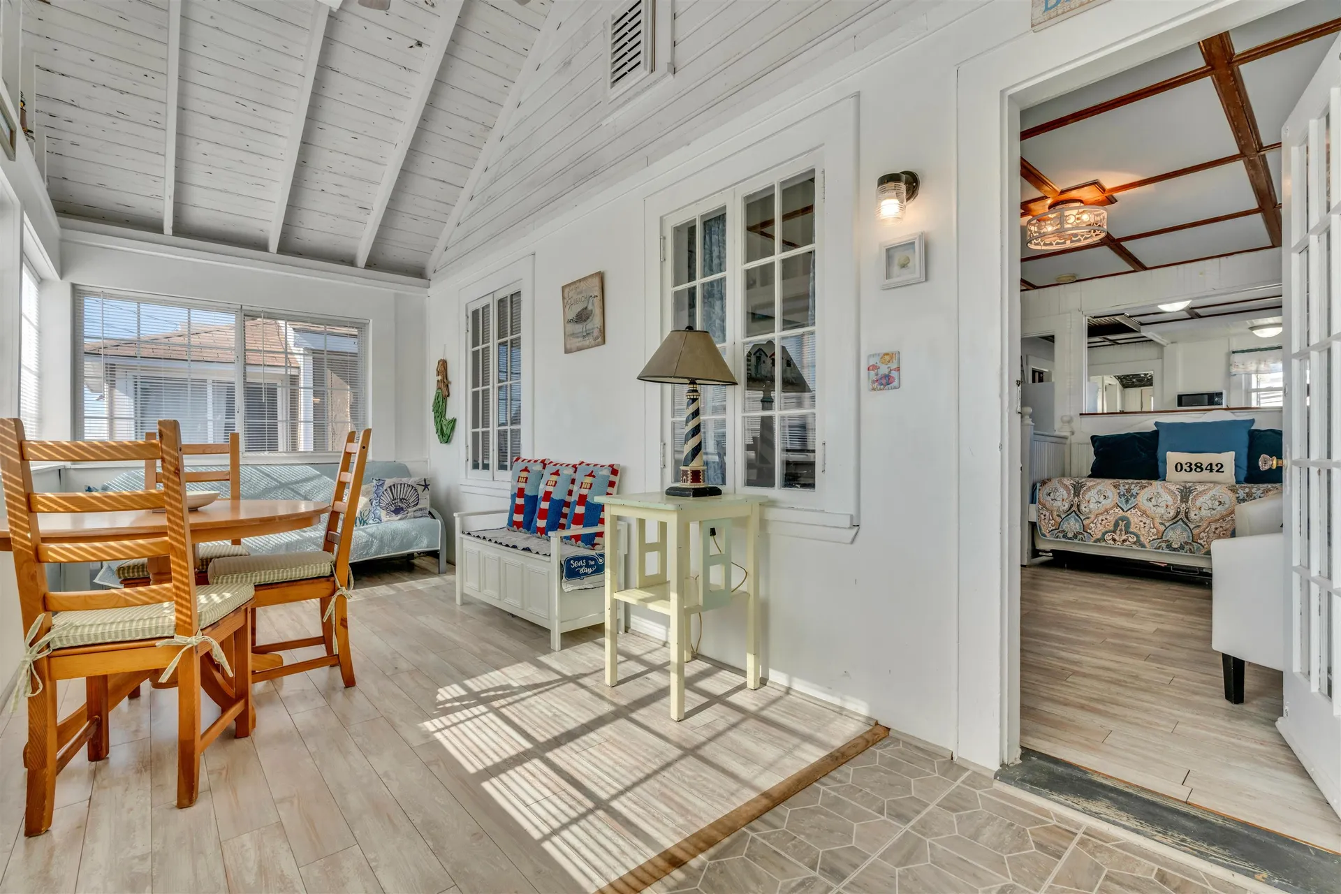 17 Johnson Avenue Hampton NH 03290-4906