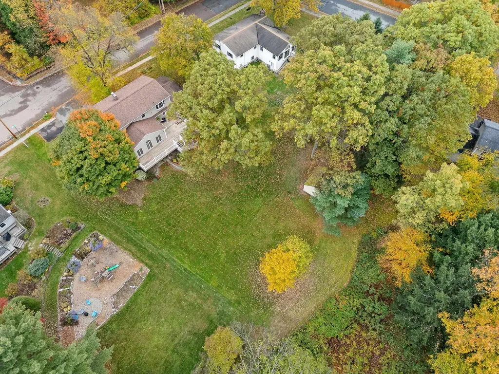 8 Margaret Street Essex VT 05452