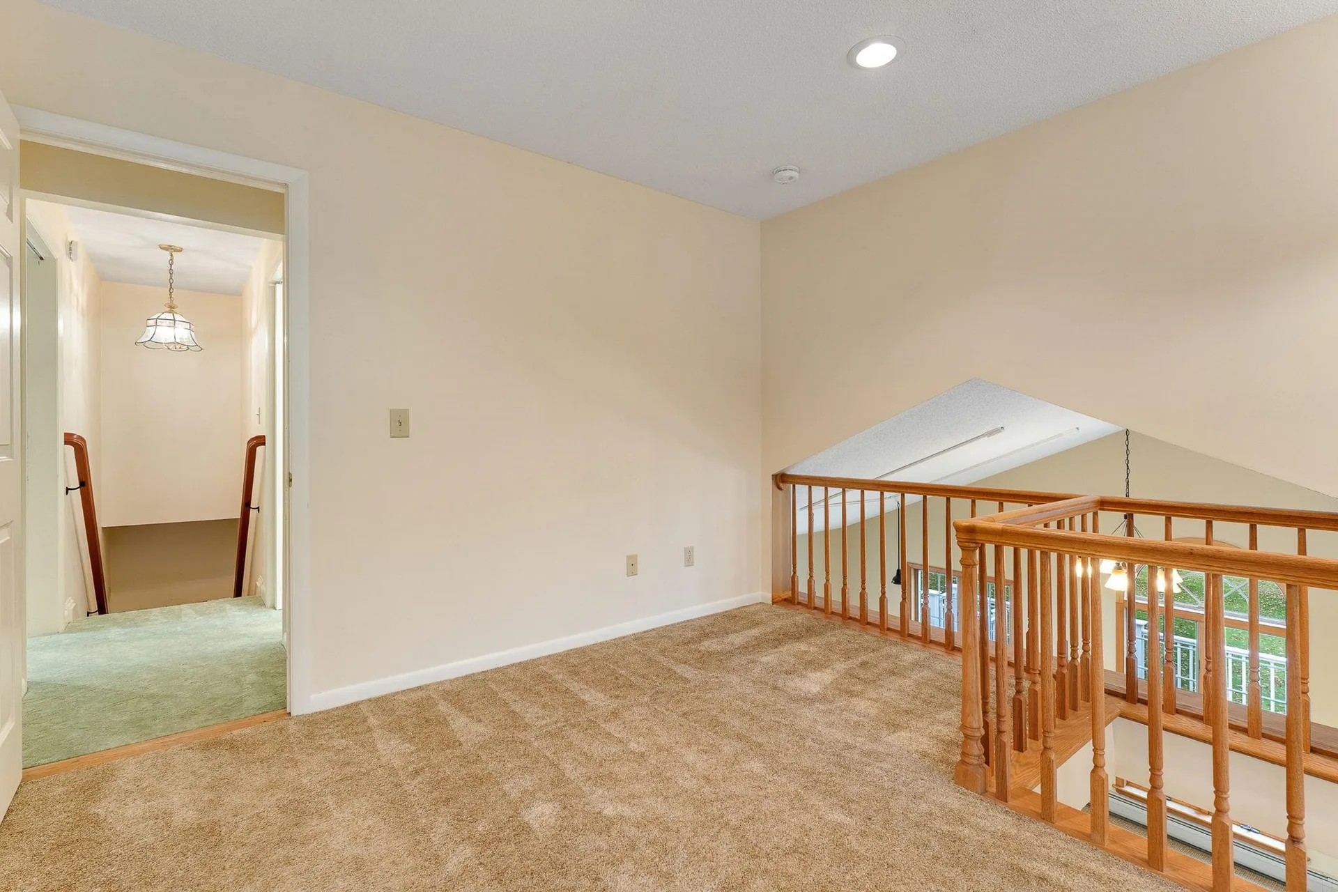 8 Margaret Street Essex VT 05452