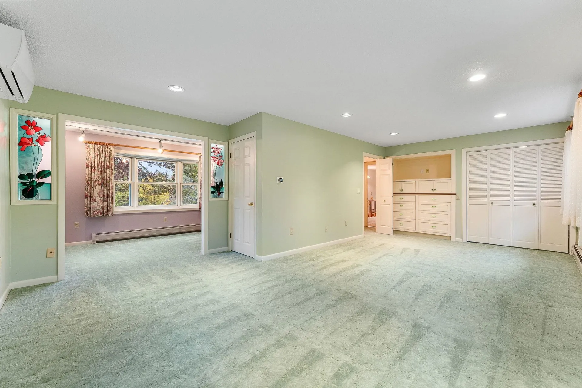 8 Margaret Street Essex VT 05452