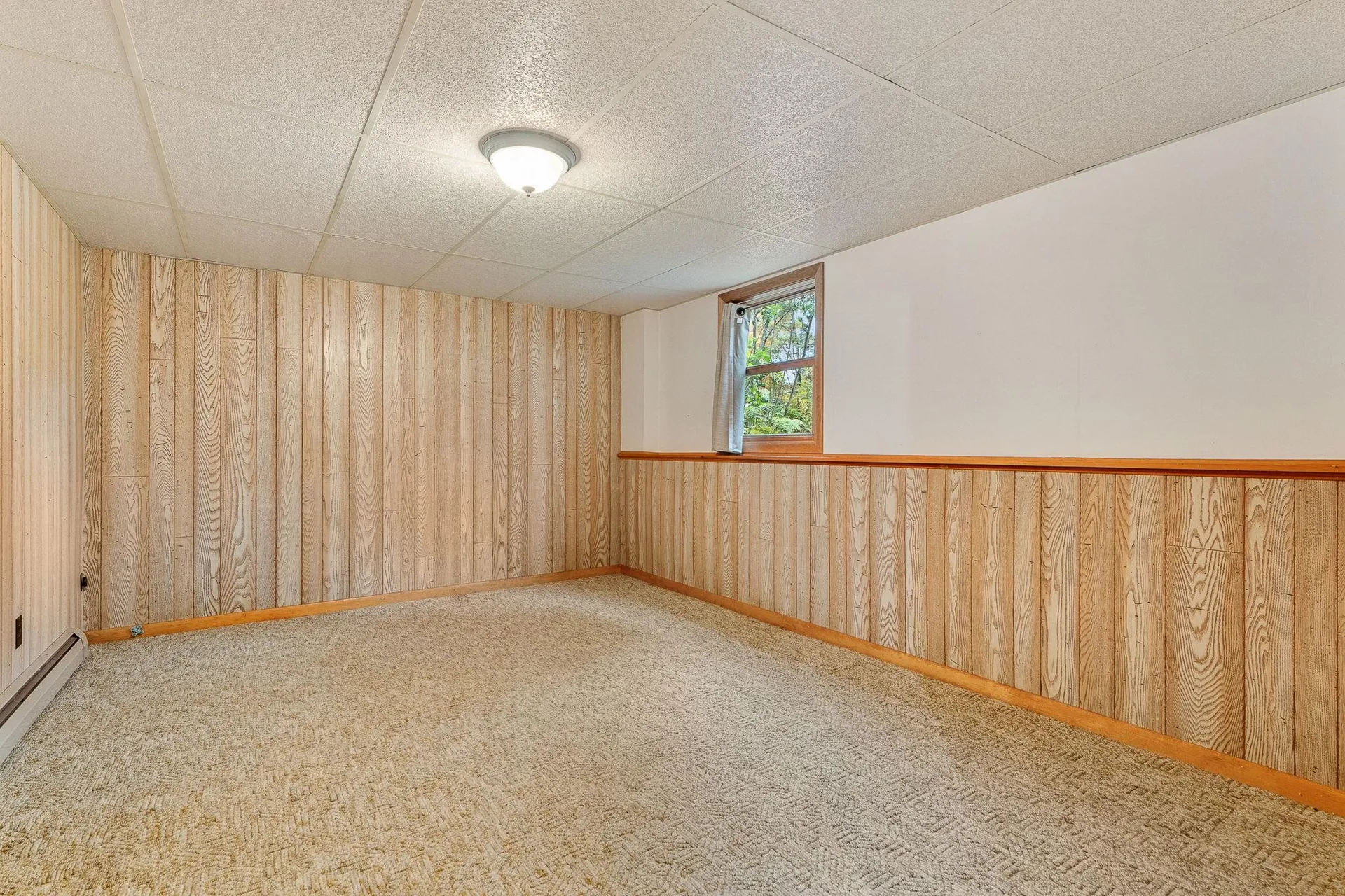 8 Margaret Street Essex VT 05452