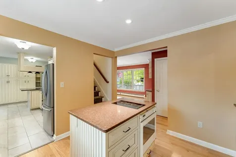 8 Margaret Street Essex VT 05452