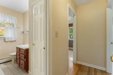 8 Margaret Street Essex VT 05452