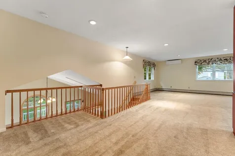 8 Margaret Street Essex VT 05452