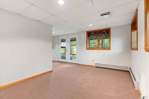 8 Margaret Street Essex VT 05452