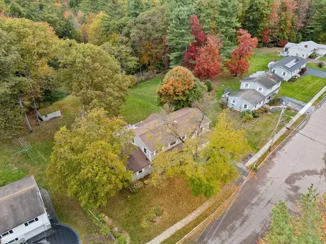 8 Margaret Street Essex VT 05452