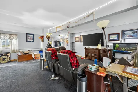 110 Main Street Epping NH 03042