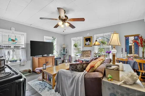 110 Main Street Epping NH 03042