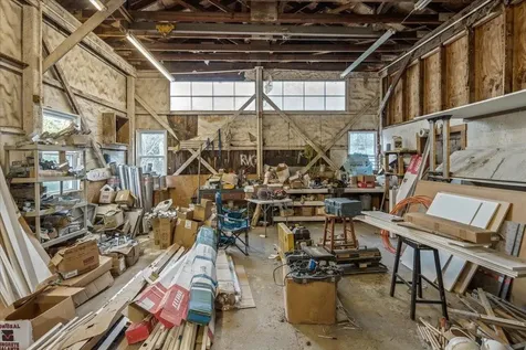 132 North Road Deerfield NH 03037