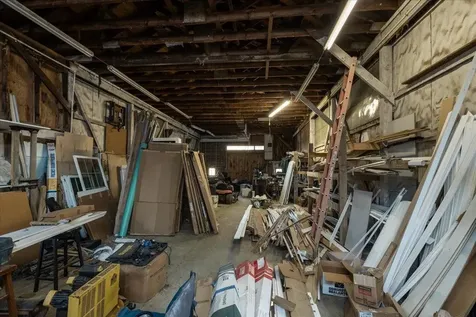 132 North Road Deerfield NH 03037