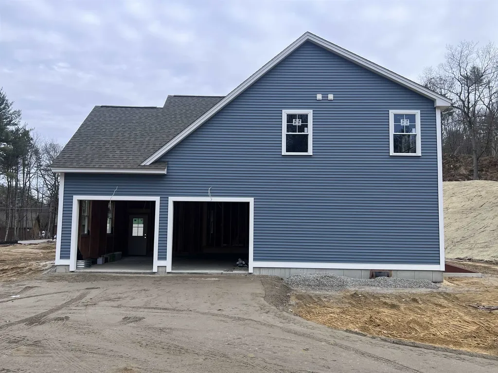 101-2 Seaverns Bridge Road Merrimack NH 03054