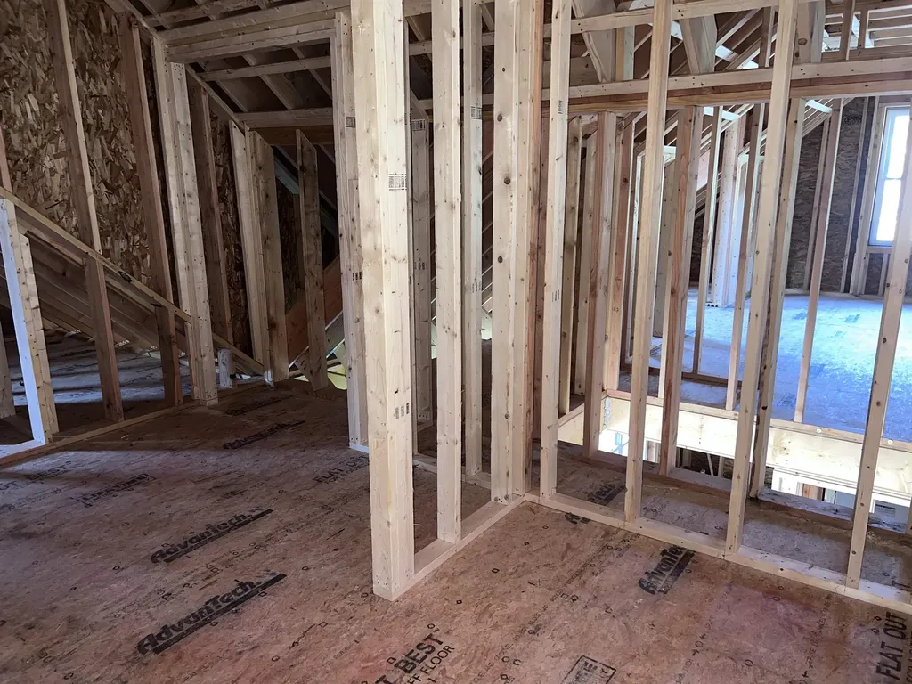 101-2 Seaverns Bridge Road Merrimack NH 03054