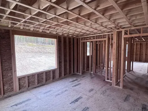 101B Seaverns Bridge Road Merrimack NH 03054