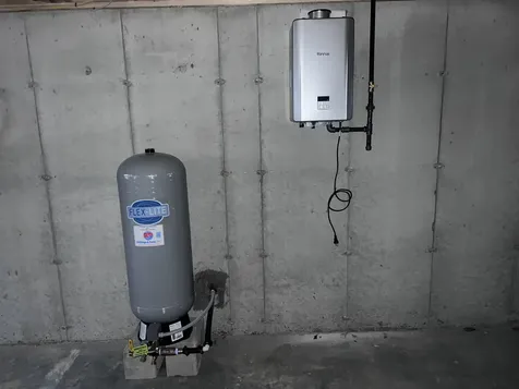 101B Seaverns Bridge Road Merrimack NH 03054