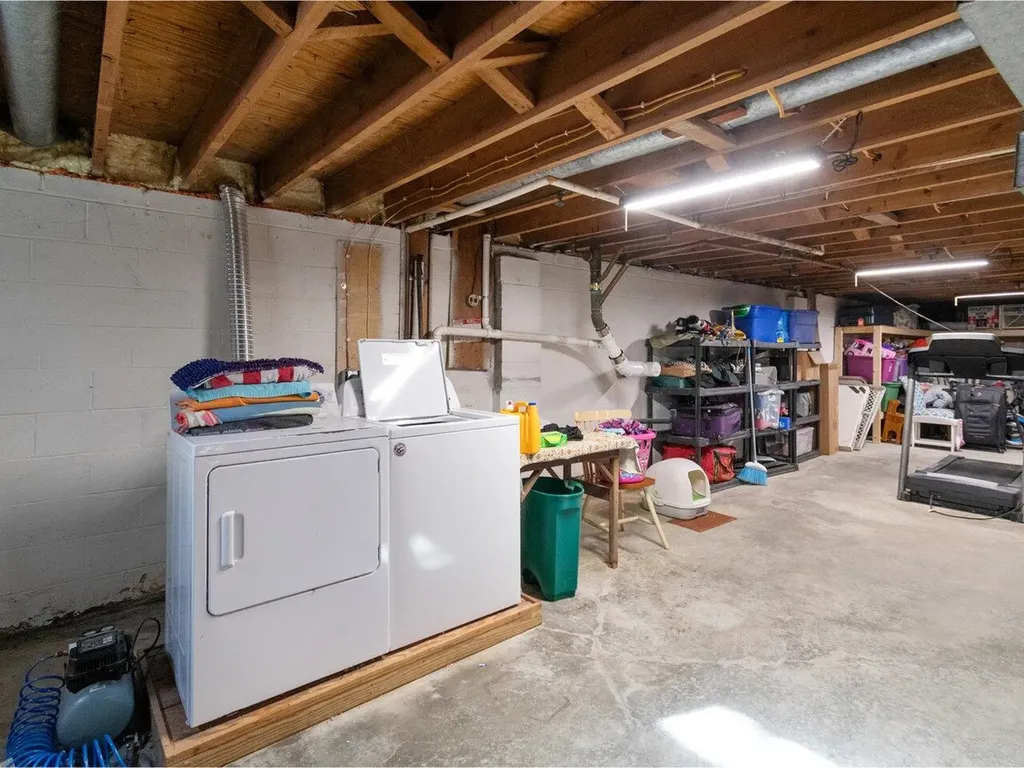 938 Perry Hill Road Waterbury VT 05676