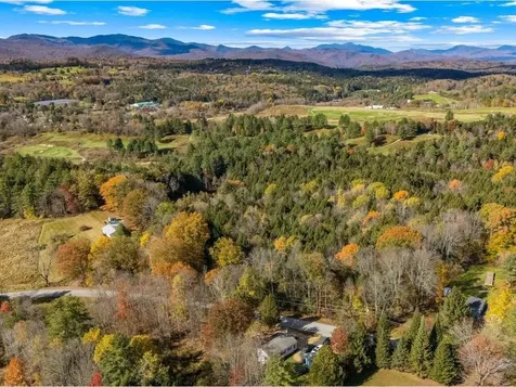 938 Perry Hill Road Waterbury VT 05676