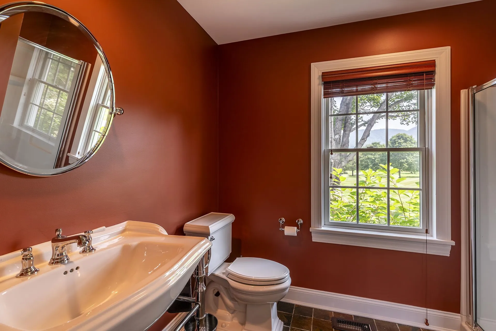 17 Farwell Lane Dorset VT 05251