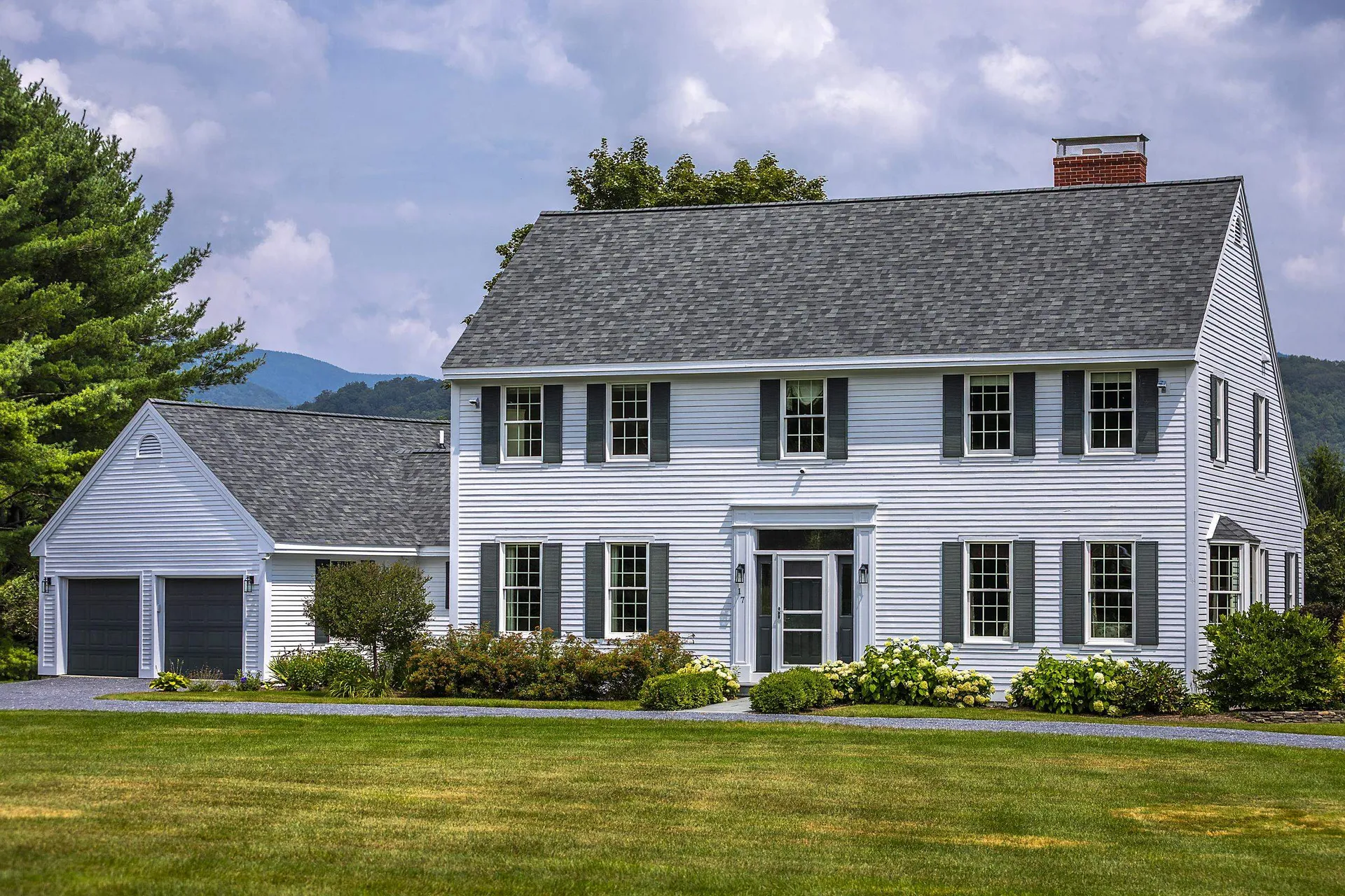17 Farwell Lane Dorset VT 05251