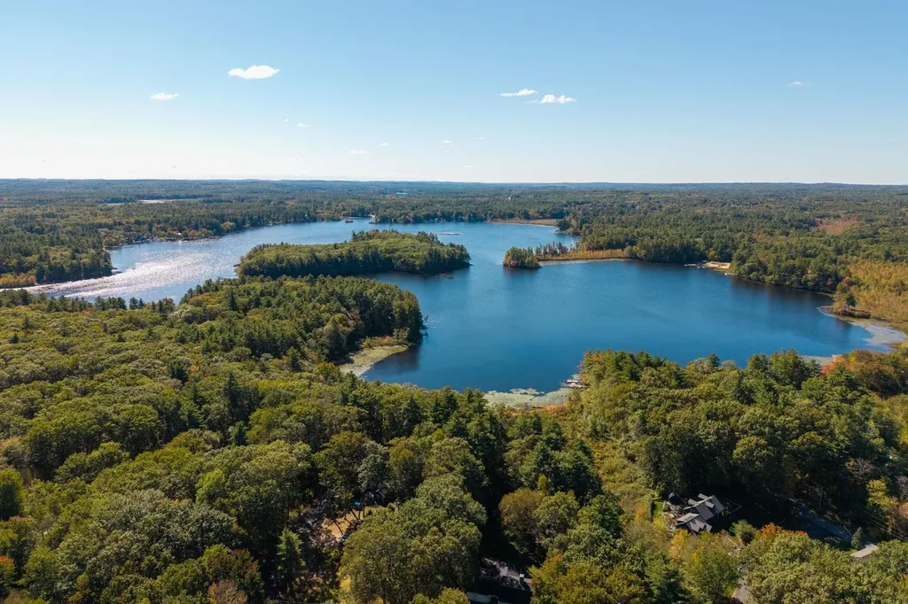 6 Toppan Road Kingston NH 03848