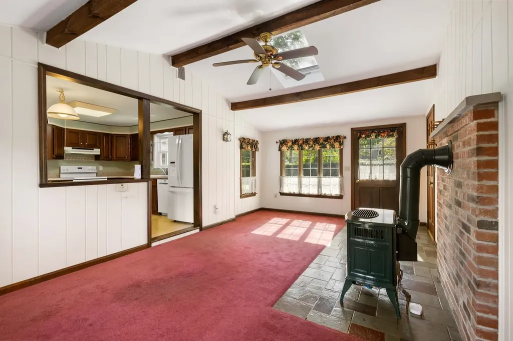 6 Toppan Road Kingston NH 03848