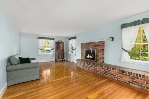 6 Toppan Road Kingston NH 03848