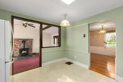 6 Toppan Road Kingston NH 03848