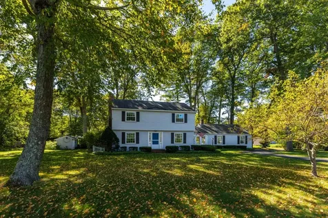 6 Toppan Road Kingston NH 03848