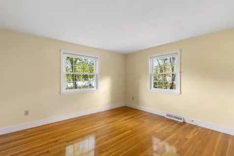 6 Toppan Road Kingston NH 03848